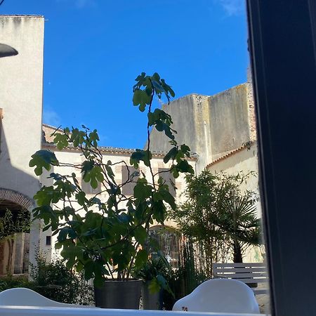 La Maison Sur La Place Penne-dʼAgenais Εξωτερικό φωτογραφία