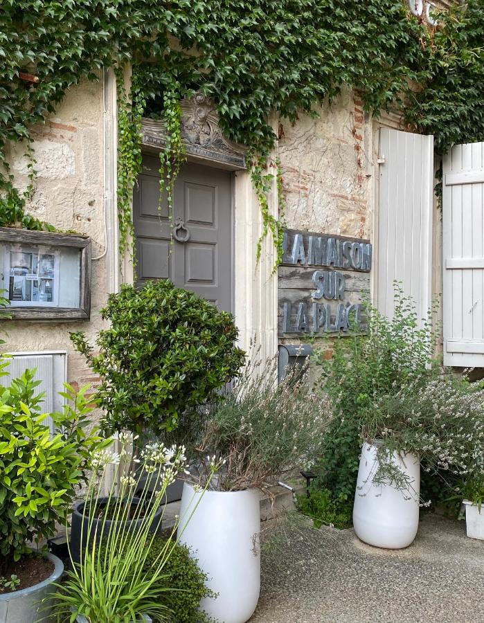 La Maison Sur La Place Penne-dʼAgenais Εξωτερικό φωτογραφία