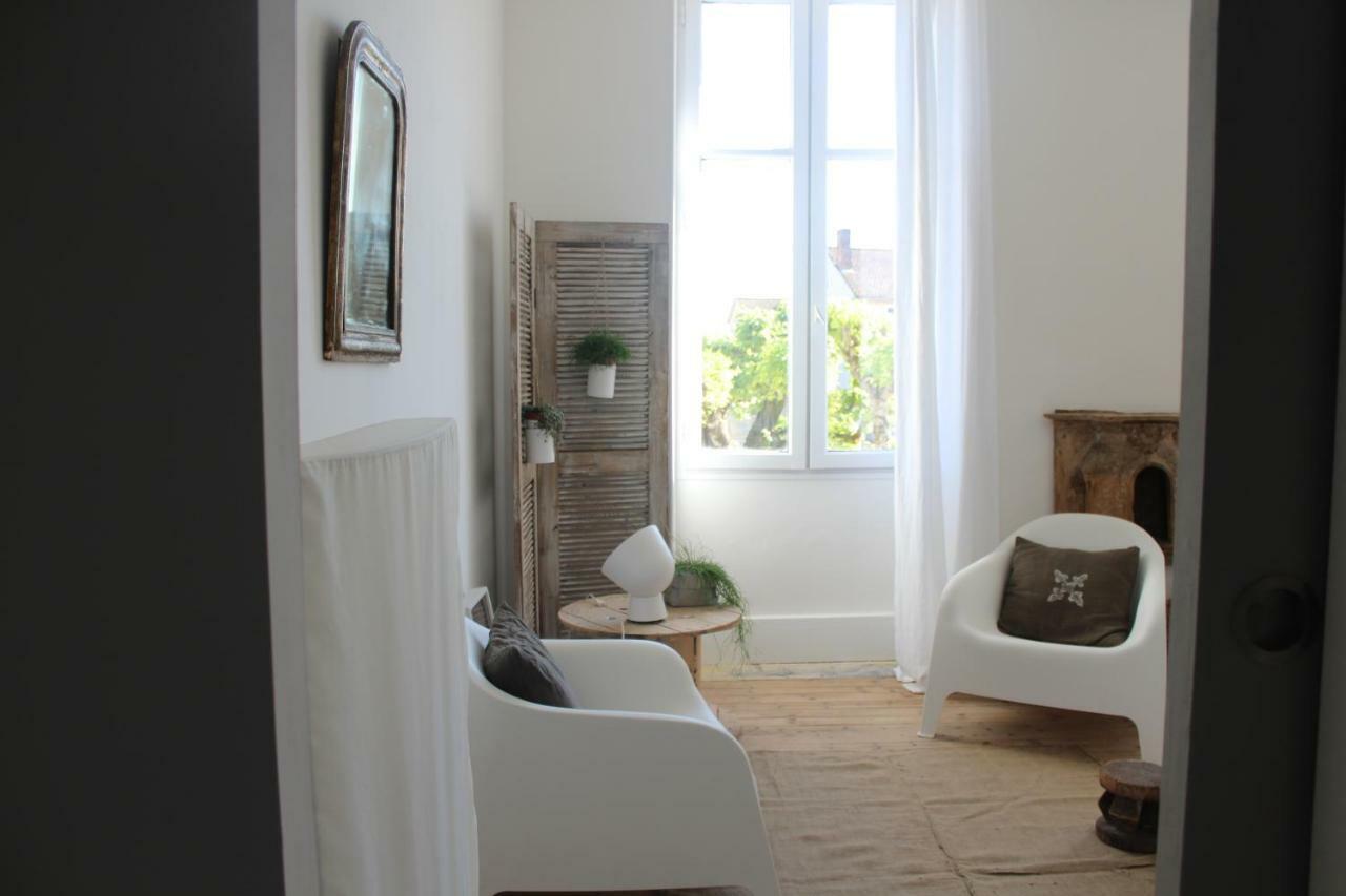 La Maison Sur La Place Penne-dʼAgenais Εξωτερικό φωτογραφία